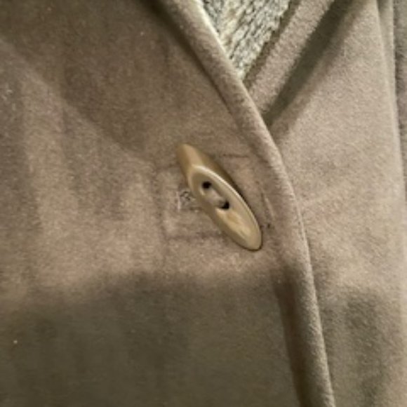 Winter Coat - Picture 3 of 4